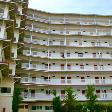 Baan Klang Condo Hotel Хуа Хин Екстериор снимка