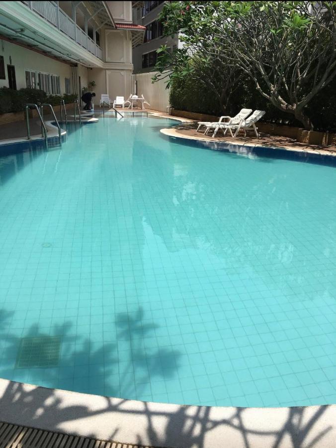 Baan Klang Condo Hotel Хуа Хин Екстериор снимка