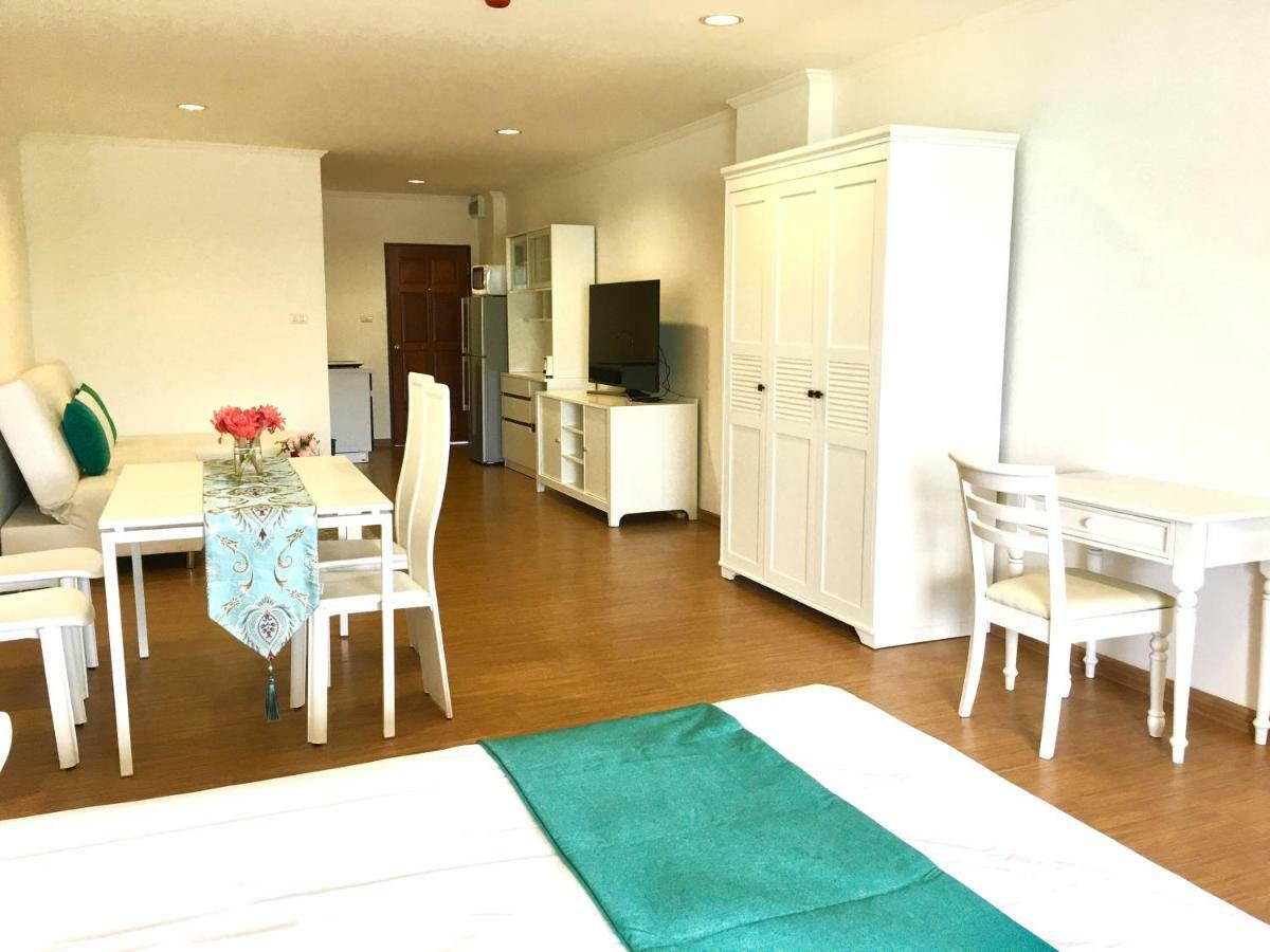 Baan Klang Condo Hotel Хуа Хин Екстериор снимка