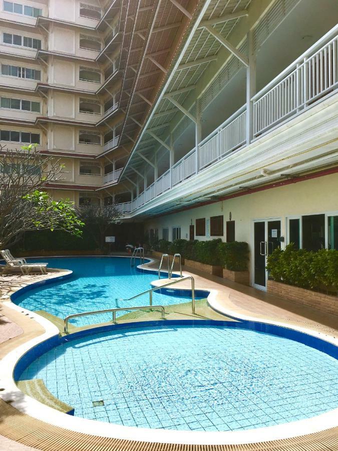 Baan Klang Condo Hotel Хуа Хин Екстериор снимка