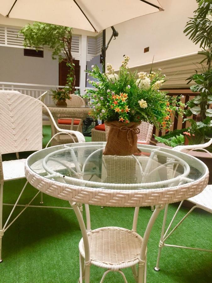 Baan Klang Condo Hotel Хуа Хин Екстериор снимка